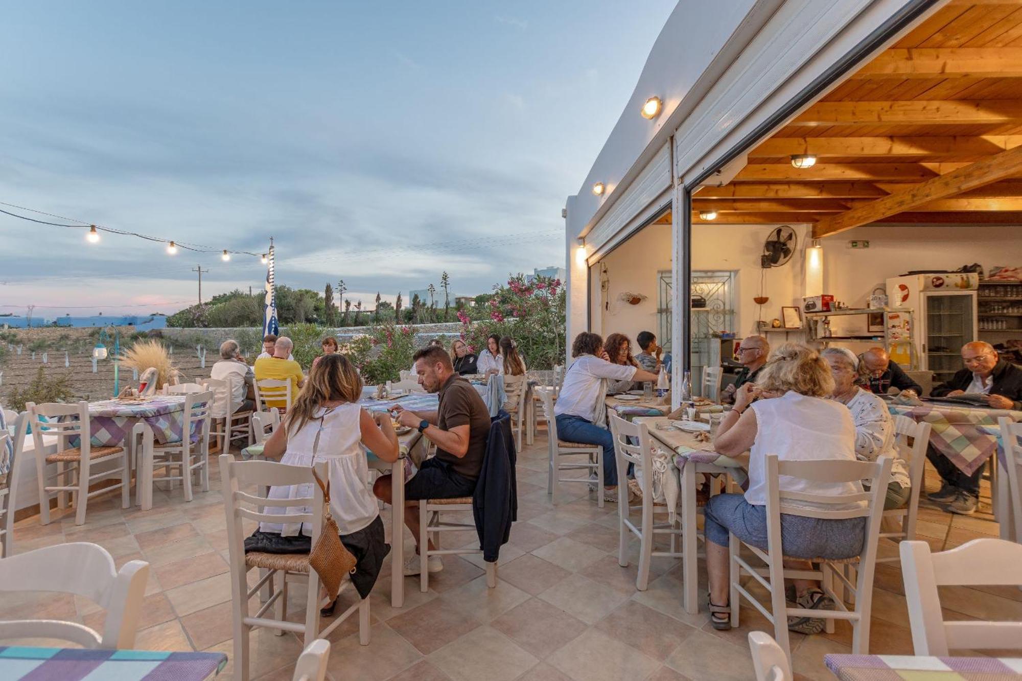קופוניסיה Michalios Luxury Apartments מראה חיצוני תמונה